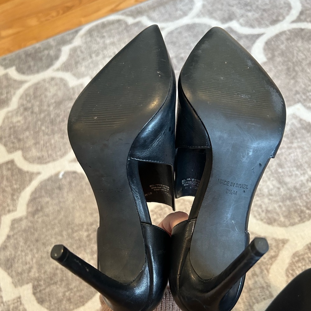 Steve Madden Black Cutout Booties/Pumps - Picture 4 of 5